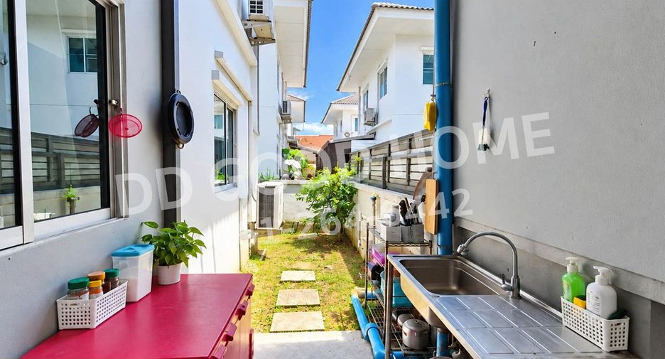 Продажа 3 спальни дом в Krathum Baen, Самутсакхон