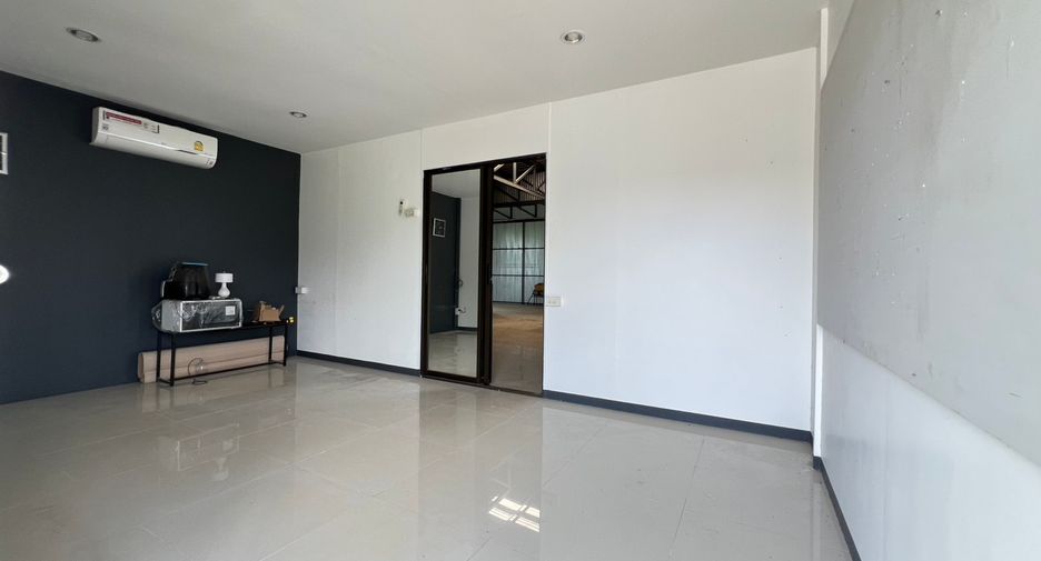 出租 仓库 在 San Sai, Chiang Mai