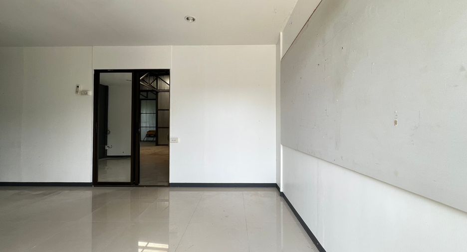 出租 仓库 在 San Sai, Chiang Mai