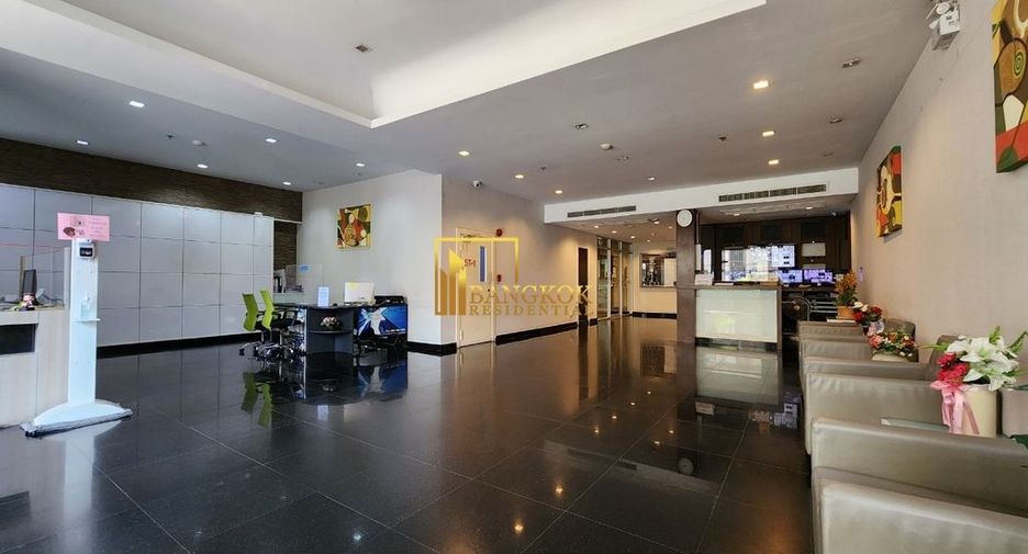 For rent 3 ベッドルーム condo in Watthana, Bangkok