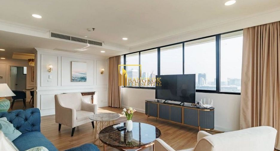 For rent 2 bedrooms condo in Khlong Toei, Bangkok