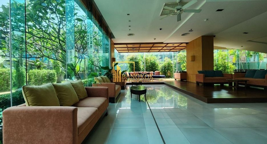 For rent 2 bedrooms condo in Khlong Toei, Bangkok