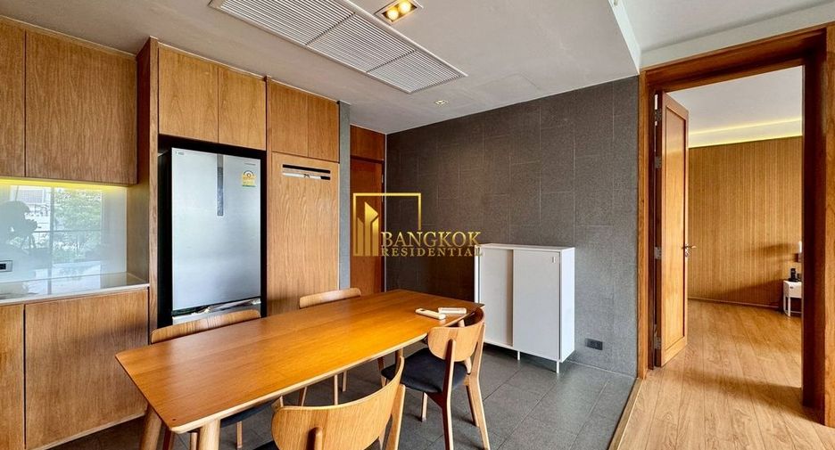 For rent 3 bedrooms apartment in Watthana, Bangkok