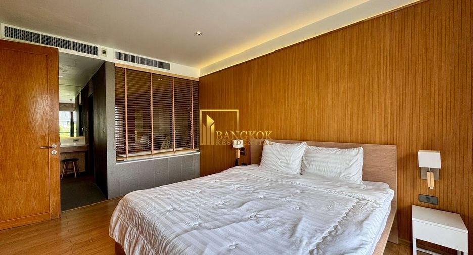 For rent 3 bedrooms apartment in Watthana, Bangkok