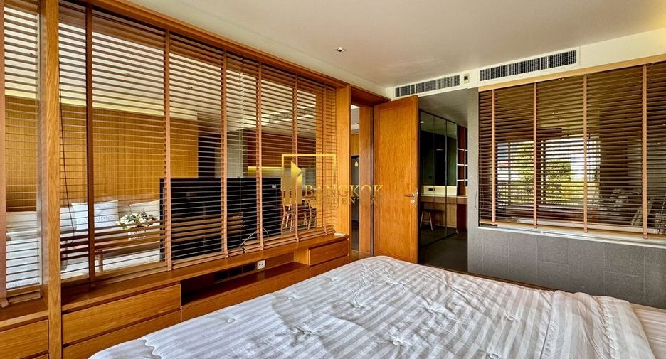 For rent 3 bedrooms apartment in Watthana, Bangkok