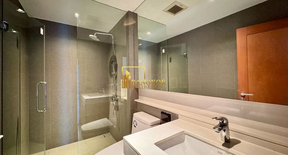 For rent 3 bedrooms apartment in Watthana, Bangkok