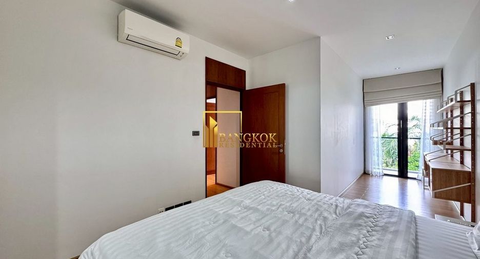 For rent 3 bedrooms apartment in Watthana, Bangkok