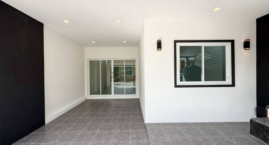 Casa adosada en venta de 2 habitaciones en Thalang, Phuket