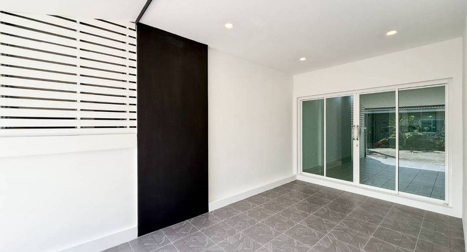 Casa adosada en venta de 2 habitaciones en Thalang, Phuket