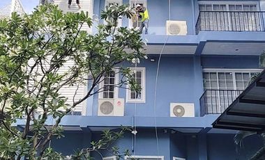 出售 4 卧室 独立屋 在 Khlong Toei, 曼谷