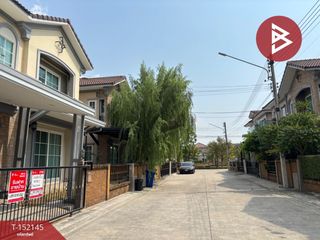For sale 3 bedrooms townhouse in Mueang Samut Sakhon, Samut Sakhon