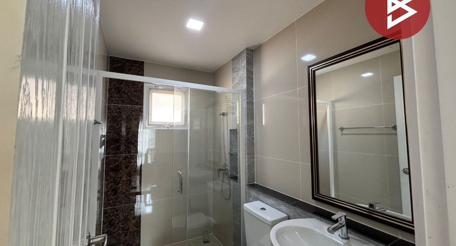 For sale 3 bedrooms townhouse in Mueang Samut Sakhon, Samut Sakhon