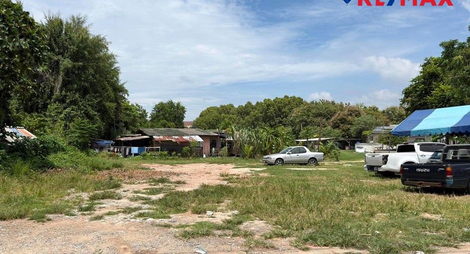 À vendre terrain à Bang Lamung, Chonburi