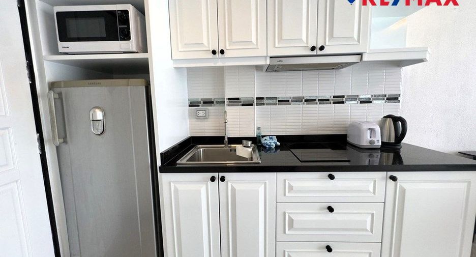 À vendre studio condo à Jomtien, Pattaya