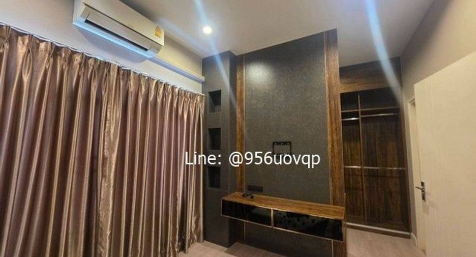 For sale 3 bedrooms townhouse in Prawet, Bangkok