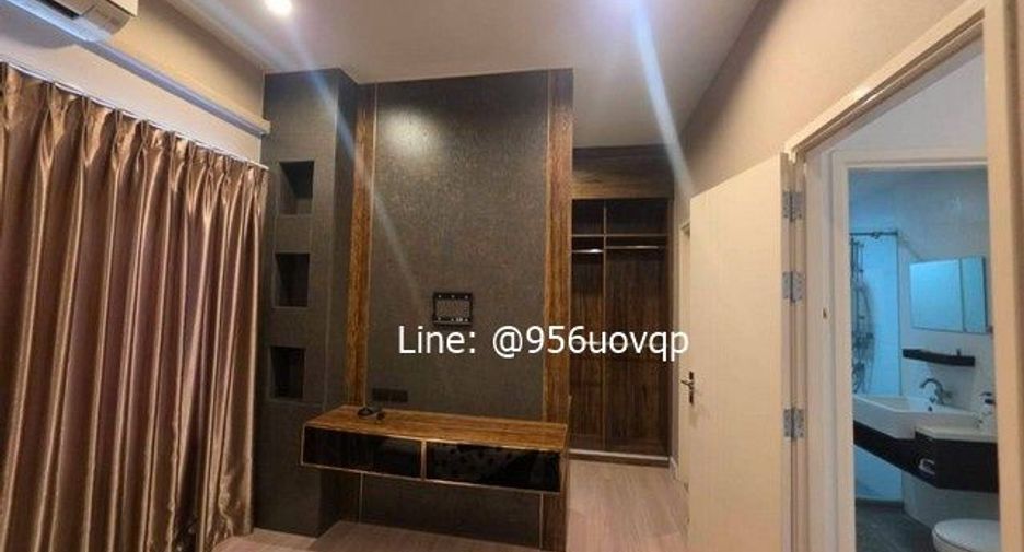 For sale 3 bedrooms townhouse in Prawet, Bangkok
