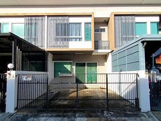 For sale 1 bed townhouse in Bang Phli, Samut Prakan