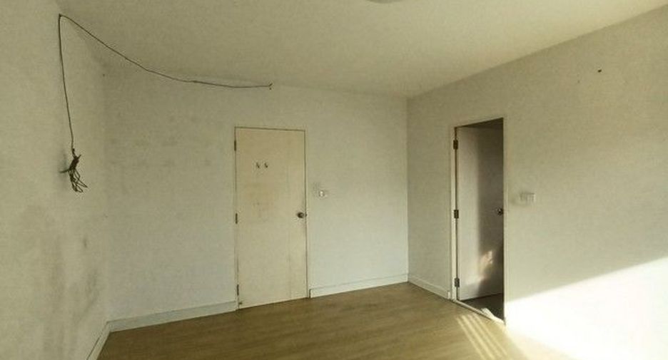 For sale 1 bed townhouse in Bang Phli, Samut Prakan
