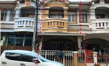 À vendre 1 chambre maison de ville à Mueang Nonthaburi, Nonthaburi