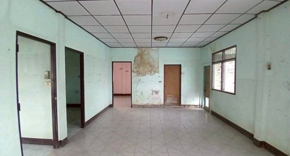 Lagerhaus zum Kauf mit 1 Zimmer in Bang Phli, Samut Prakan