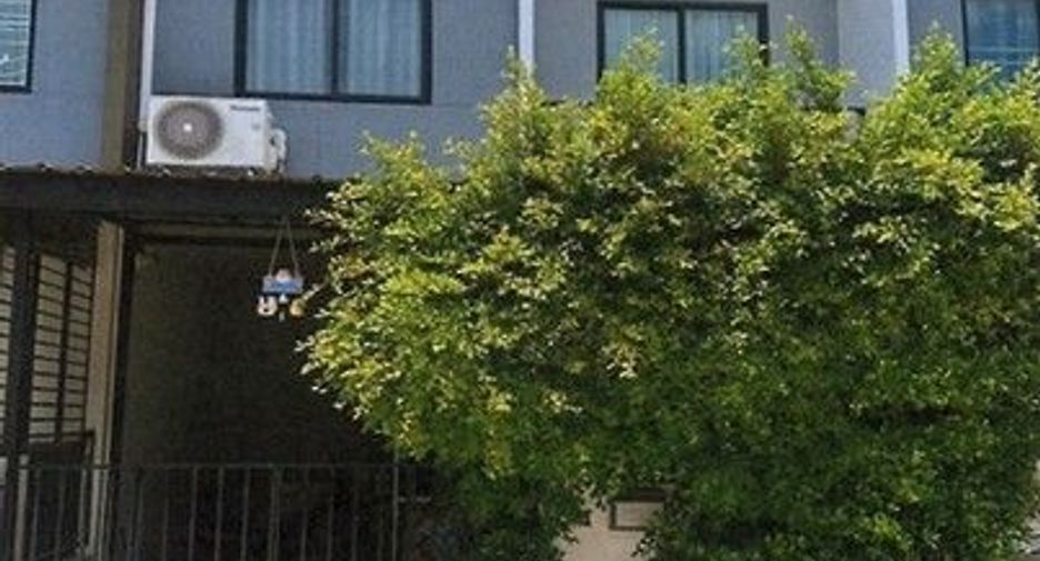 For sale 1 bed townhouse in Bang Phli, Samut Prakan