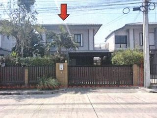 Продажа 1 кровать дом в Bang Phli, Самутпракан