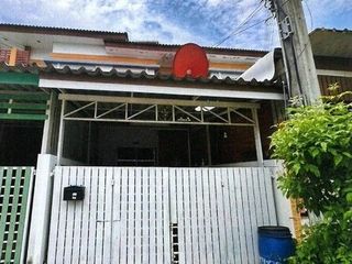 For sale 1 bed townhouse in Bang Phli, Samut Prakan