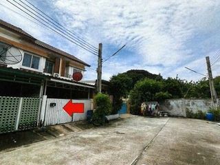 For sale 1 bed townhouse in Bang Phli, Samut Prakan