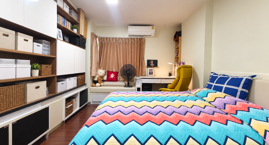 À vendre 2 chambres condo à Phra Khanong, Bangkok