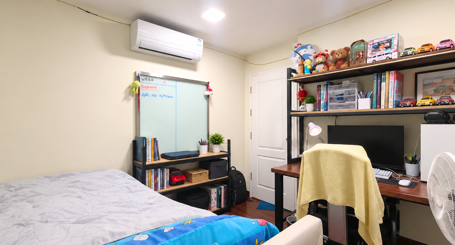 À vendre 2 chambres condo à Phra Khanong, Bangkok