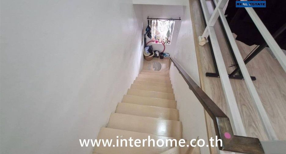 For sale 3 bedrooms townhouse in Mueang Nonthaburi, Nonthaburi