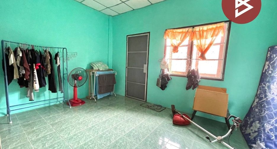 Casa adosada en venta de 2 habitaciones en Mueang Chon Buri, Chonburi