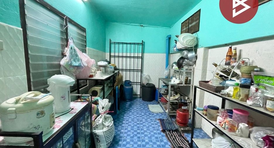 Casa adosada en venta de 2 habitaciones en Mueang Chon Buri, Chonburi
