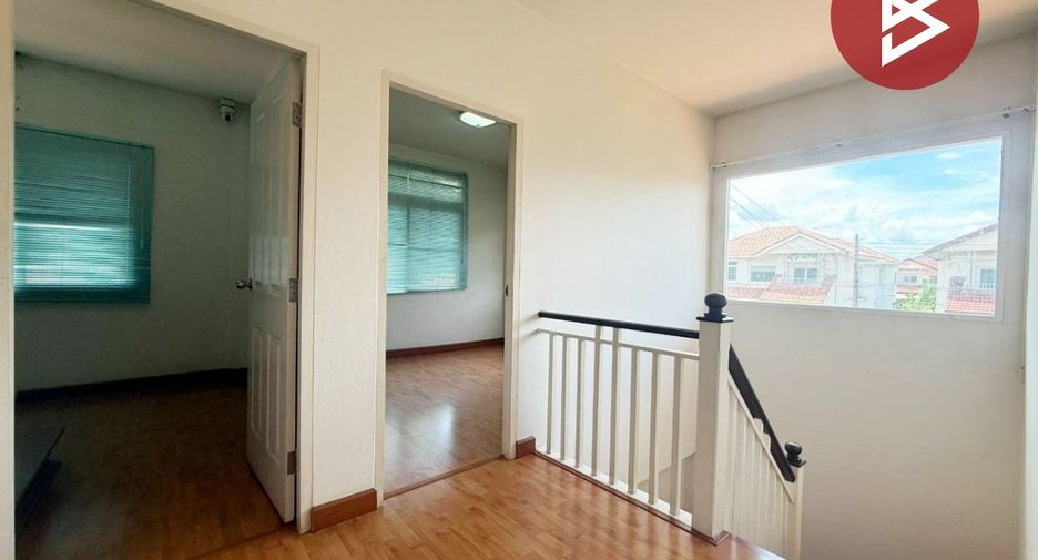 Casa en venta de 4 habitaciones en Lam Luk Ka, Pathum Thani