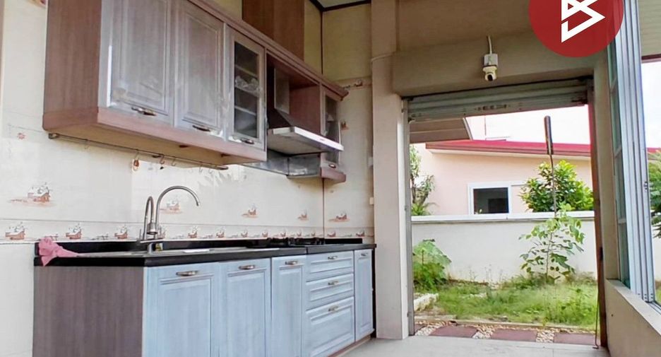 Casa en venta de 4 habitaciones en Lam Luk Ka, Pathum Thani
