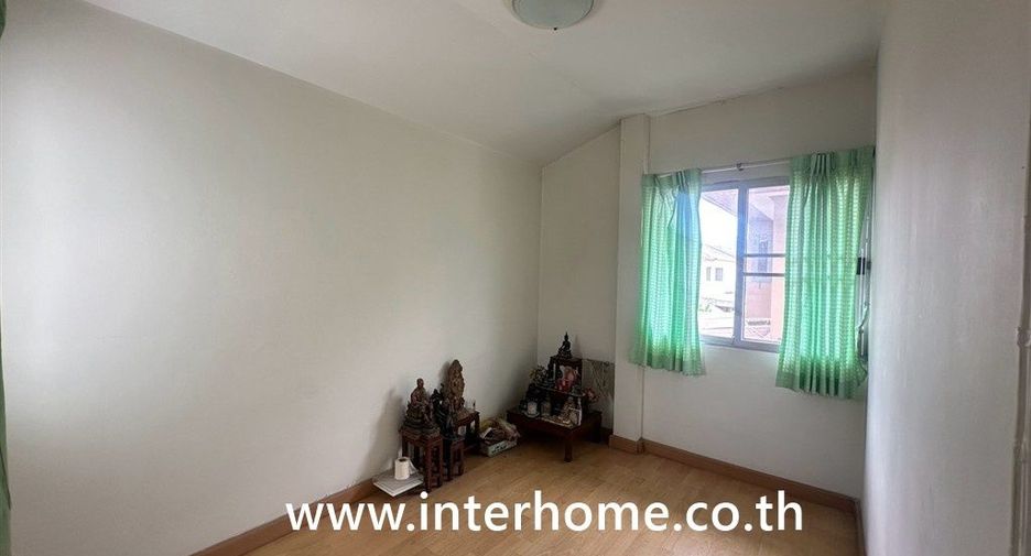 For sale 3 bedrooms house in Mueang Samut Sakhon, Samut Sakhon
