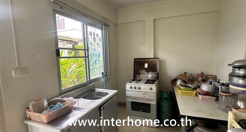 For sale 3 bedrooms house in Mueang Samut Sakhon, Samut Sakhon