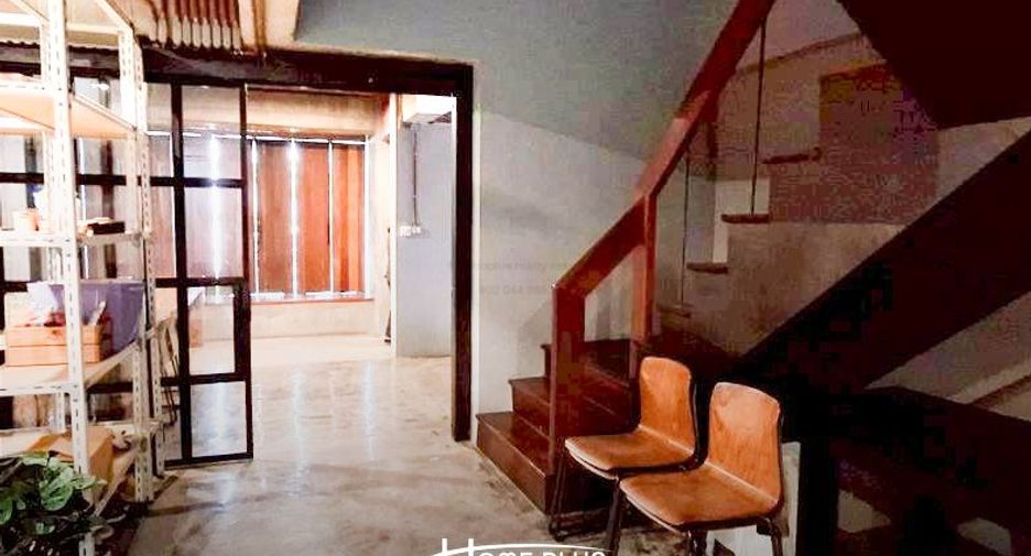 Oficina en venta de 2 habitaciones en Wang Thonglang, Bangkok