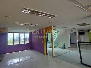 Local comercial en alquiler y en venta en Chatuchak, Bangkok