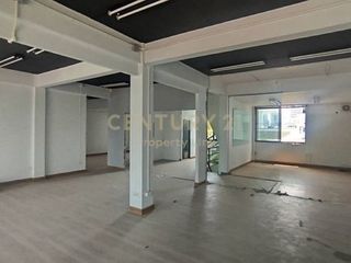 Local comercial en alquiler y en venta en Chatuchak, Bangkok