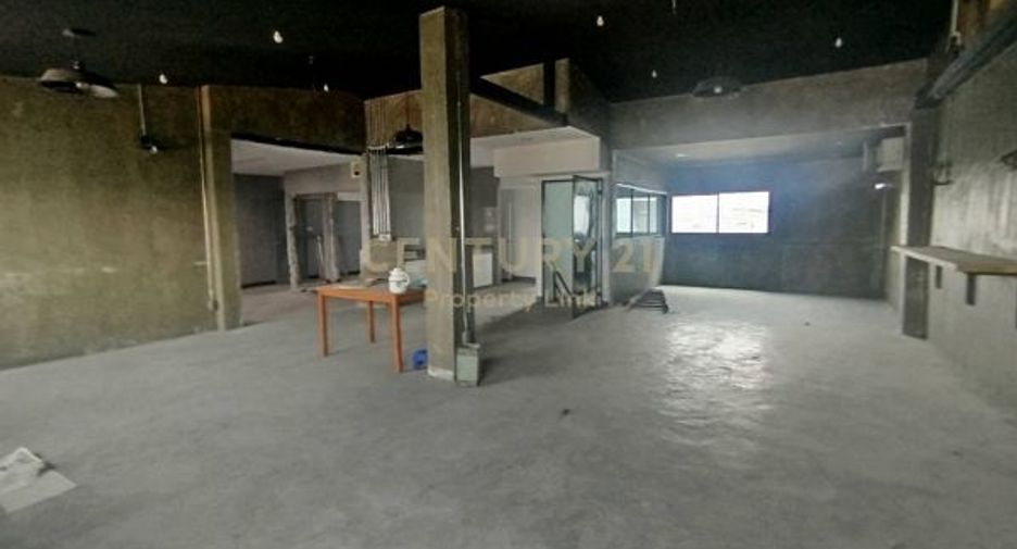 Local comercial en alquiler y en venta en Chatuchak, Bangkok
