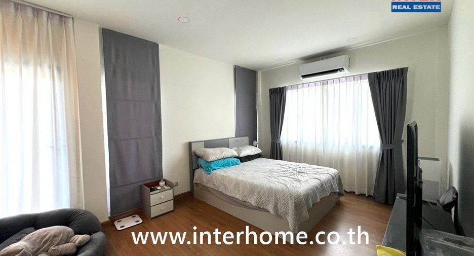 For sale 3 bedrooms house in Bang Phli, Samut Prakan