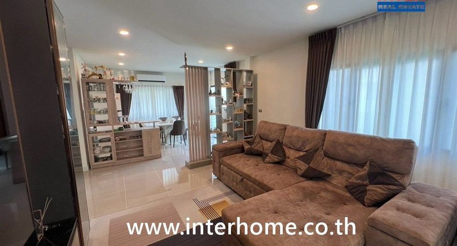 For sale 3 bedrooms house in Bang Phli, Samut Prakan