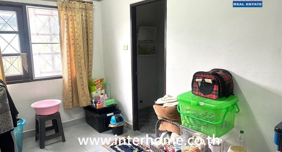 For sale 17 bedrooms apartment in Mueang Samut Prakan, Samut Prakan
