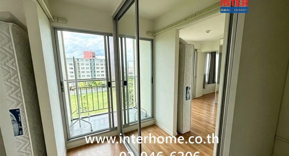 For sale 2 bedrooms condo in Phasi Charoen, Bangkok