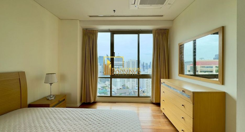 Condo en alquiler de 2 habitaciones en Khlong Toei, Bangkok