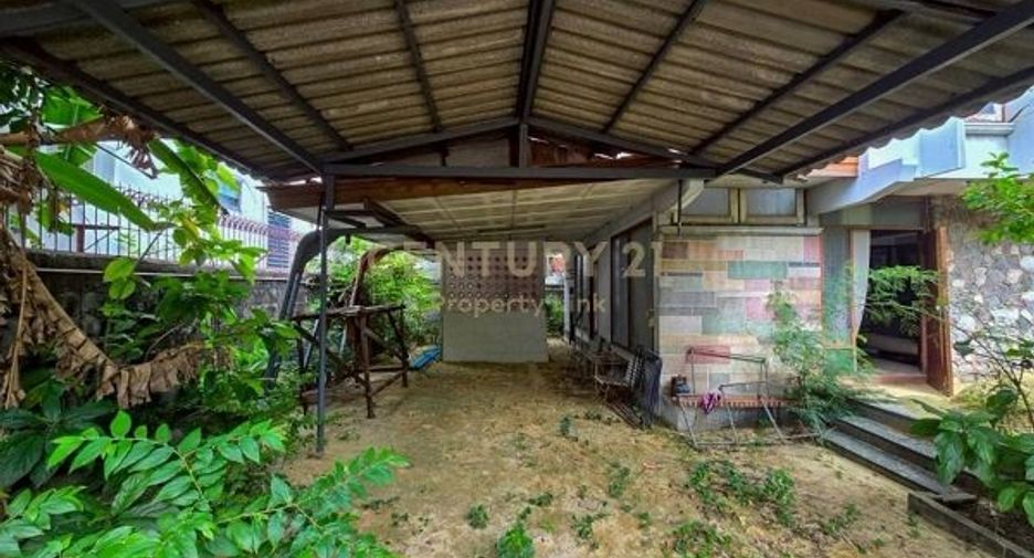 出租 3 卧室 独立屋 在 Phaya Thai, 曼谷