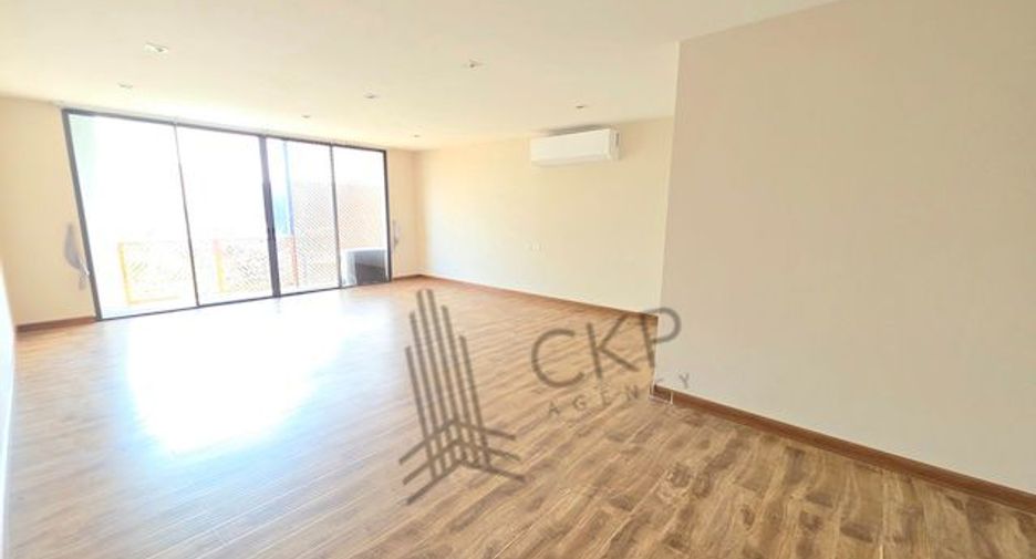 出租 4 卧室 独立屋 在 Lat Phrao, 曼谷