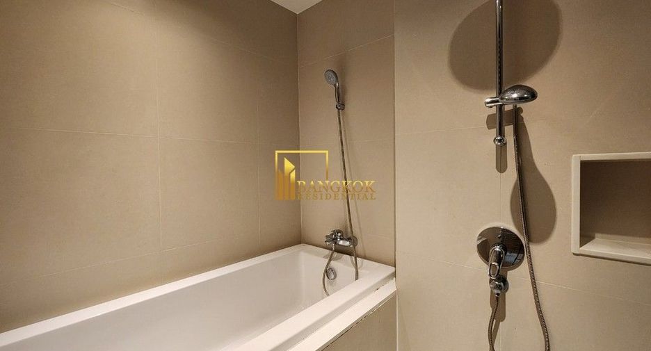 For rent 2 bedrooms apartment in Watthana, Bangkok
