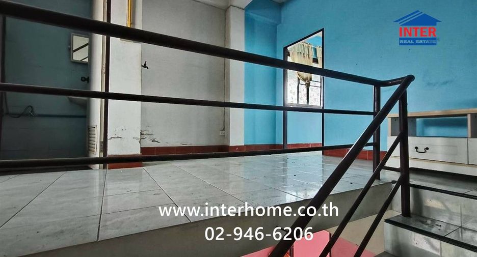 For sale 3 bedrooms retail Space in Bang Bua Thong, Nonthaburi
